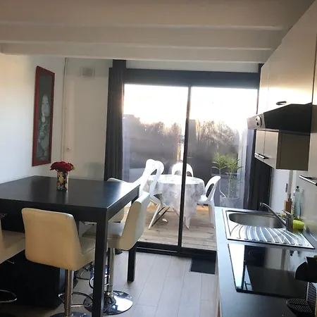 Charmant Studio Avec Mezzanine Apartment Les Sables-d'Olonne