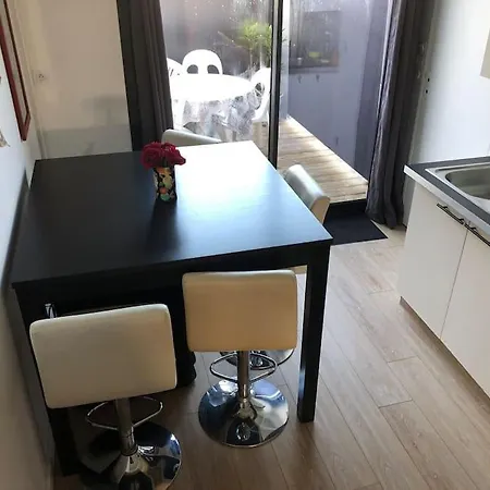 Charmant Studio Avec Mezzanine Apartment